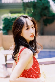 隔壁的女孩儿